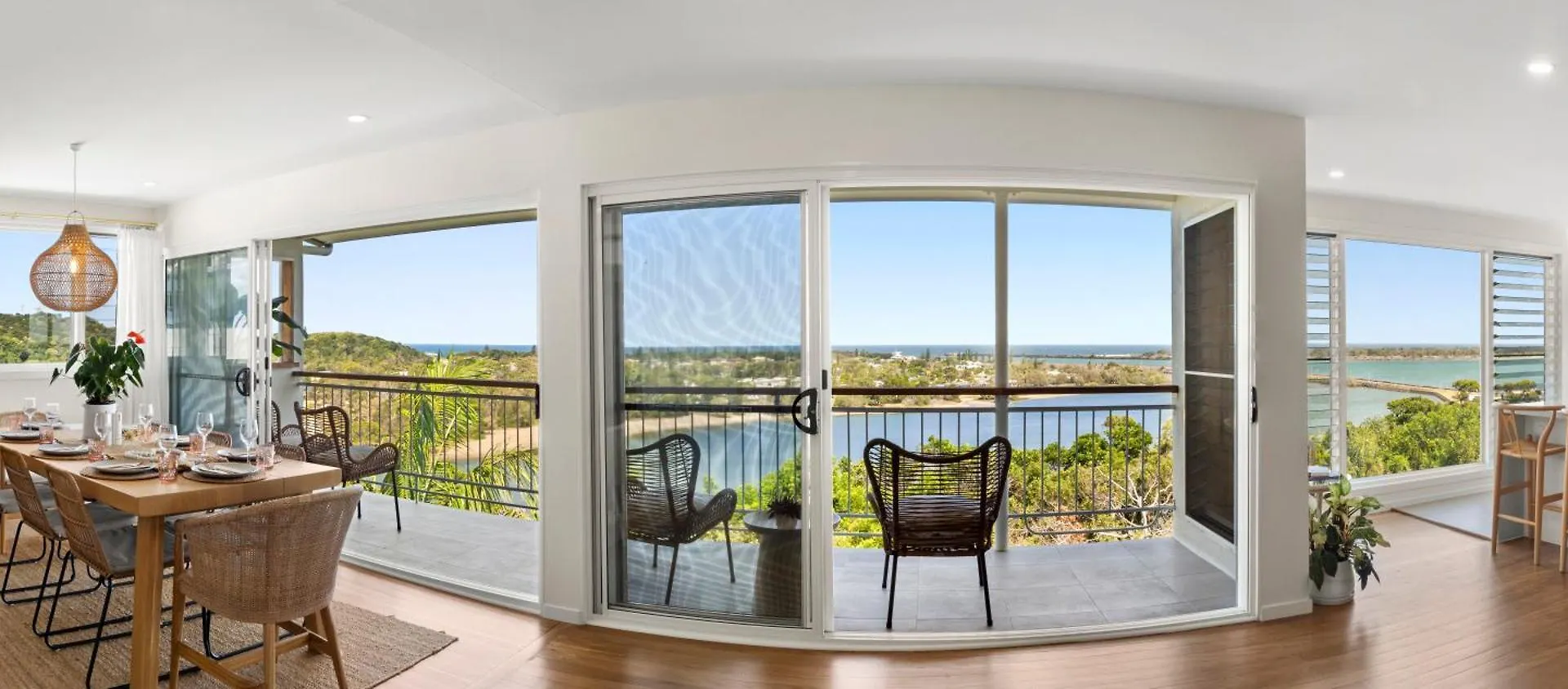 The Penthouse - Spectacular Views Of The Bay, And The Ocean! Only 150M To Shaws Bay Apartment East Ballina 0*,  Australia